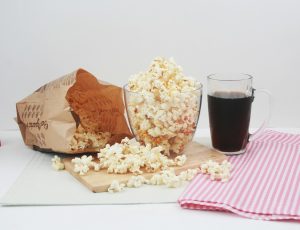 What are the health risks of popcorn?
