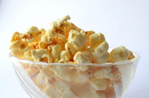 How do popcorn poppers work?